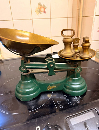 Ibrasco green metal balance - metal,